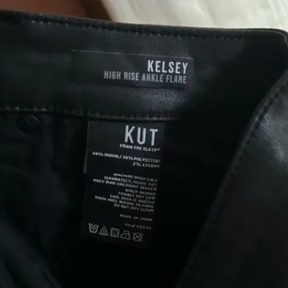 Kut from the Kloth Kelsey Coated High Waist Raw Hem Kick Flare Jeans Black NWT 2 - Picture 7 of 7